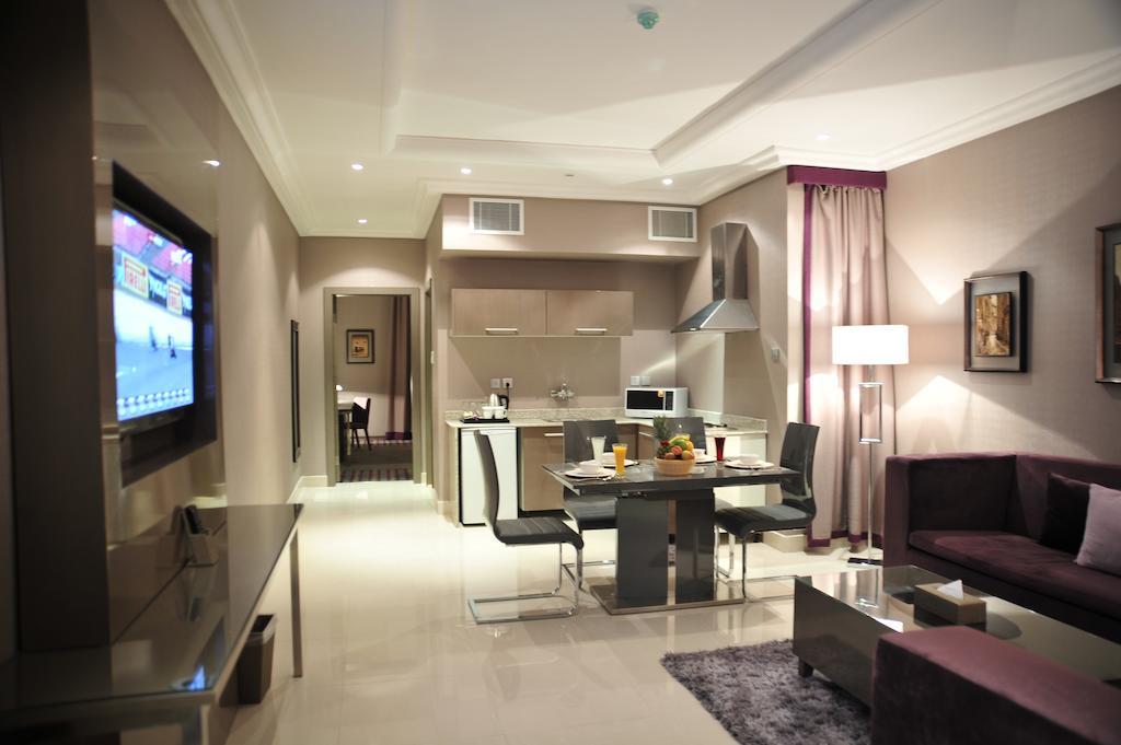 Park House Aparthotel Riyadh Room photo